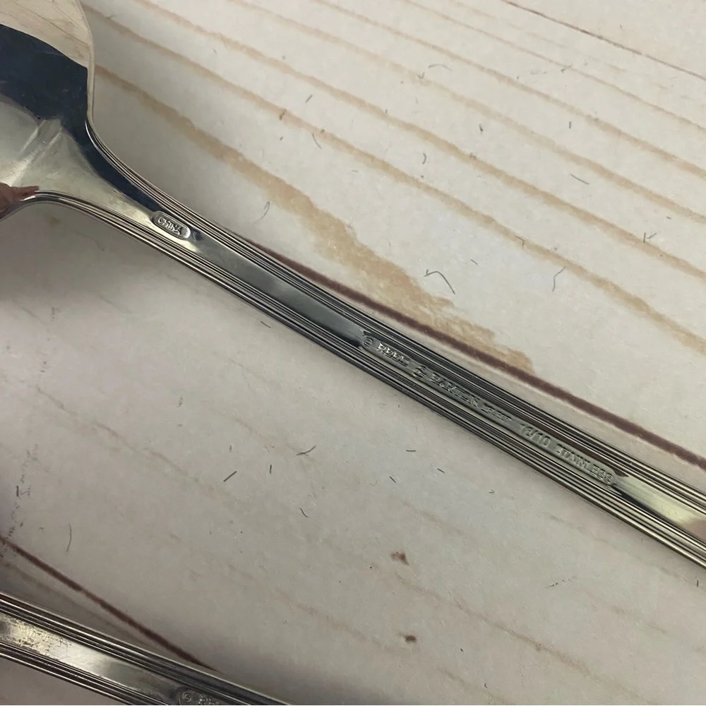 Reed Barton PALLADIAN 2 Pc Salad Serving Set Fork and Spoon Glossy Stainless